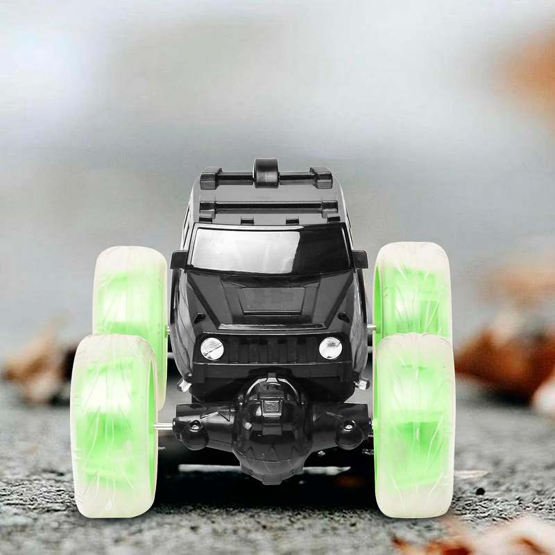 Braintastic 4x4 Off-Road Acrobat Hummer Rechargeable Remote Control RC Acrobatic 360 Degree Stunt Function Twisting Car with 5D Colorful Lights & Music Toys for Kids 5-15 Years (Black Green)