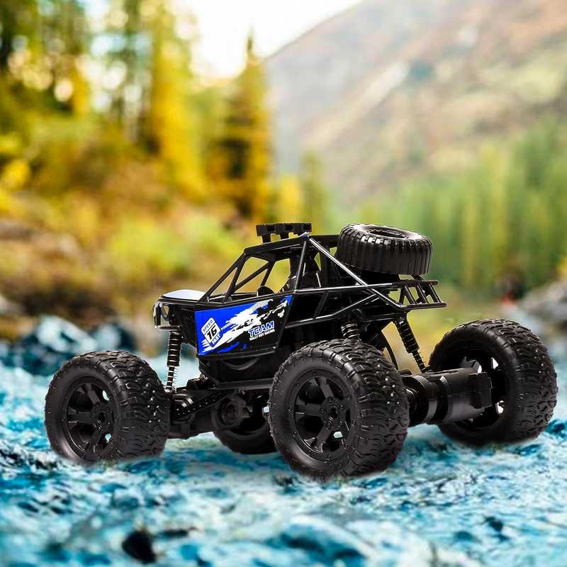 Braintastic Rock Climbing RC Cart Off-Road Rock Crawler Truck Vehicle 2.4ghz 2wd 1: 20 Radio Remote Control Car Toys for Kids 5-15 Years (Blue)