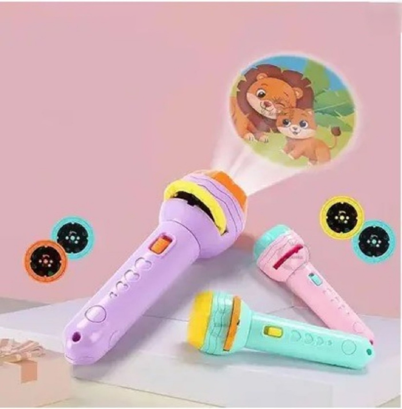 Braintastic Kids Projector Flashlight Toy, 24 Pattern Slides with Animal Designs, Educational Learning Torch, Multicolour (Flashlight PO1)